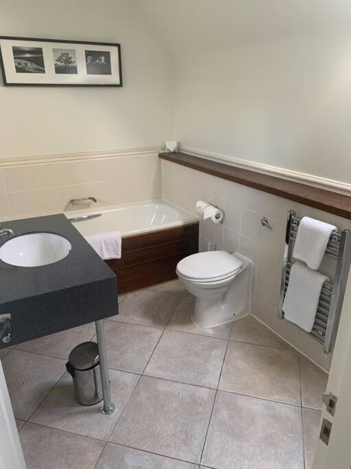 Ryder Cup Lodge Duchally - Free Access To Leisure Club Swimming Pool Hot Tub Steam Room - Starlink Satellite Internet - Sky Glass Now Dog Friendly For 2025 奥其特拉德 外观 照片